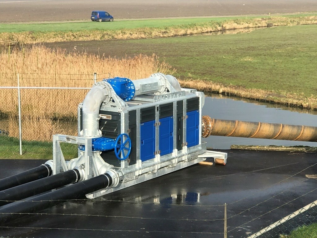 Откачка воды из котлованов, резервуаров и водоемов | Перекачка воды